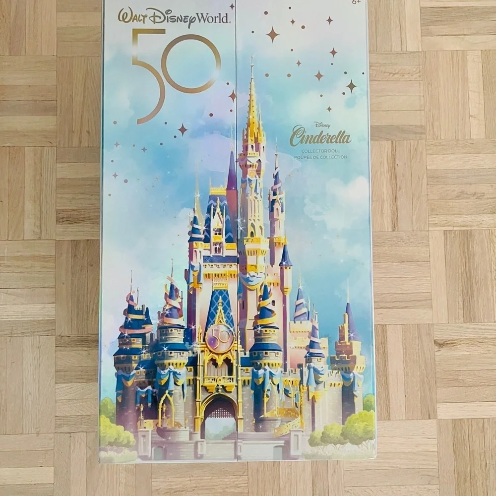 Disney Store - Limited Edition 17" Walt Disney World 50th anniv. Cinderella doll - Picture 2 of 4